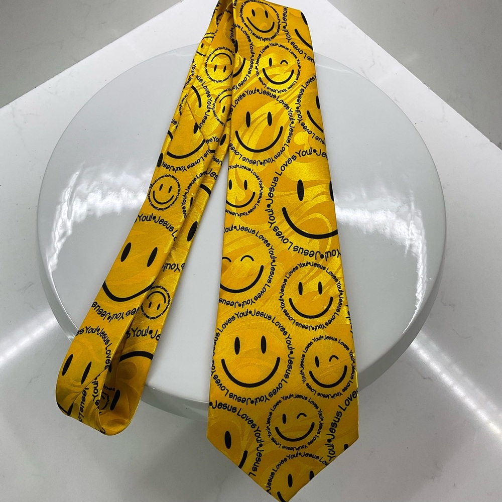 Jesus Loves You hand-made tie by Steve Harris (3.5”)